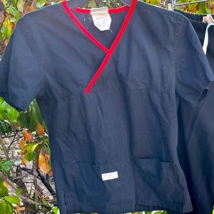 Urbane scrubs